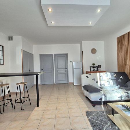 Gite De La Tride B Avec Terrasse Proche Du Centre Lectoure Exterior foto